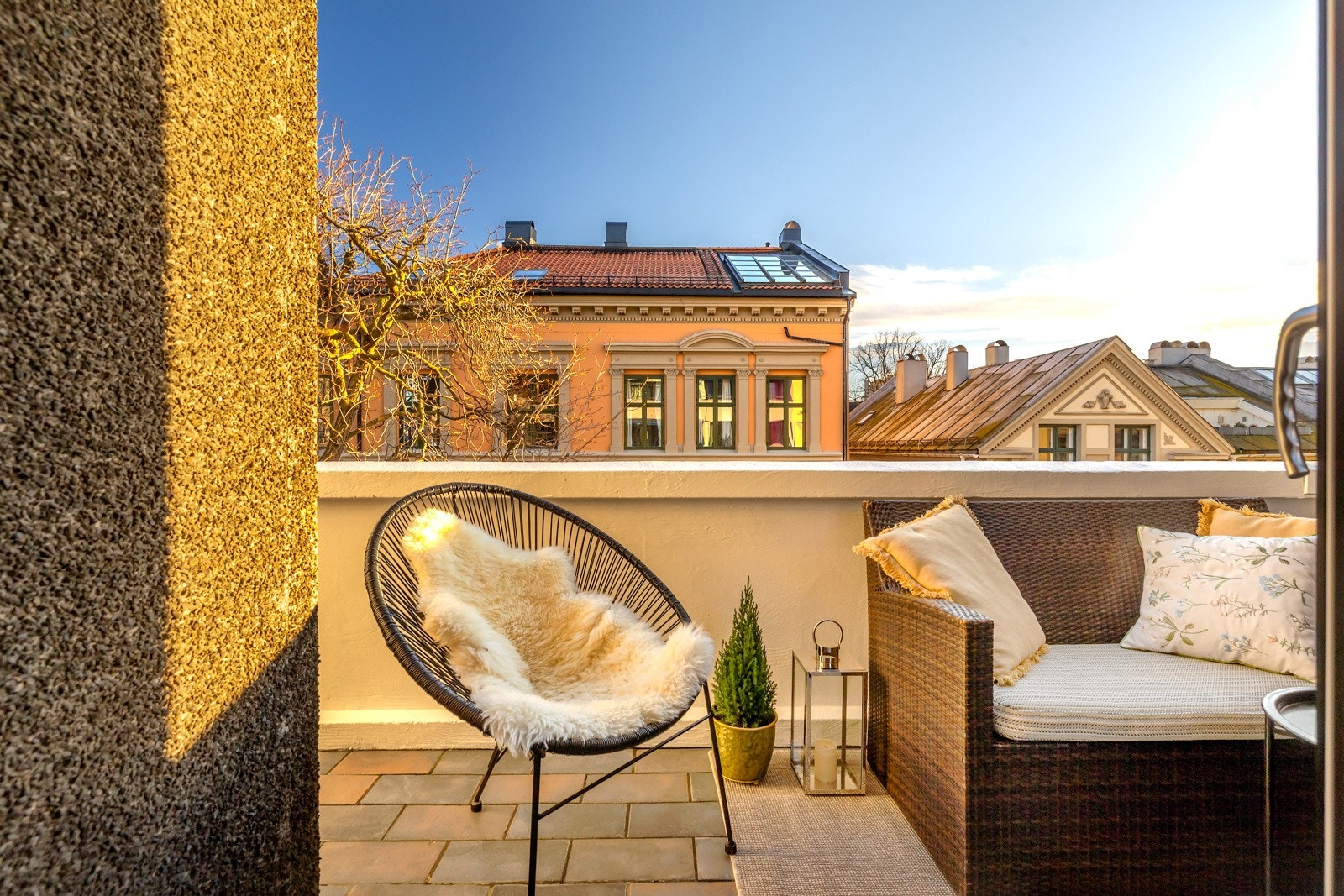 Fra stuen er det utgang til balkongen Galleribilde