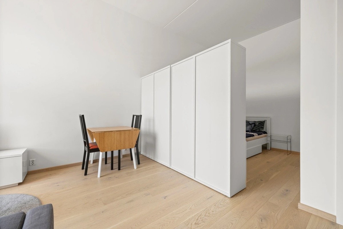 Lun stuekrok med plass til sofagruppe, perfekt for avslapping. Galleribilde