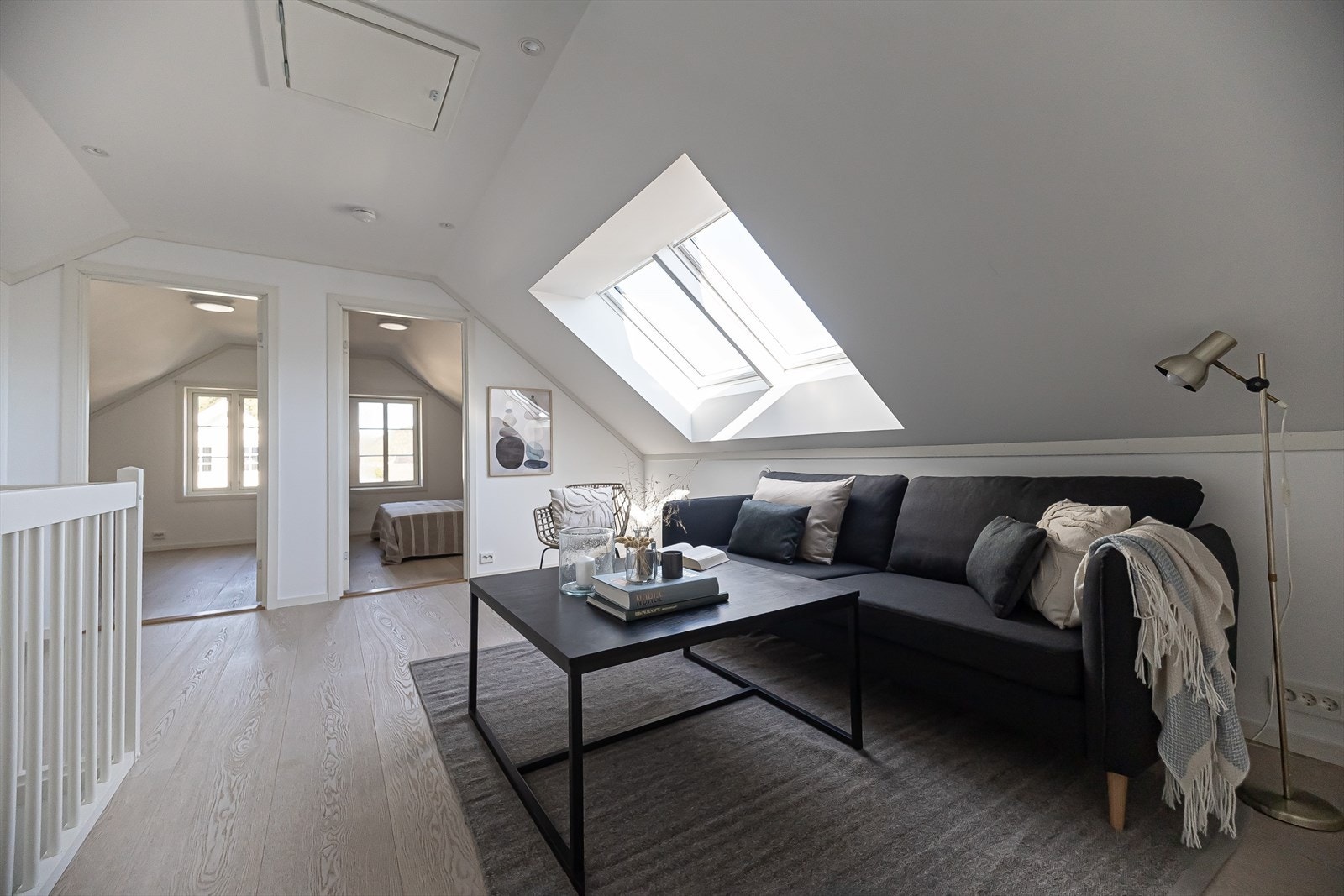 Loftstue, to soverom og bod i denne etasjen Galleribilde