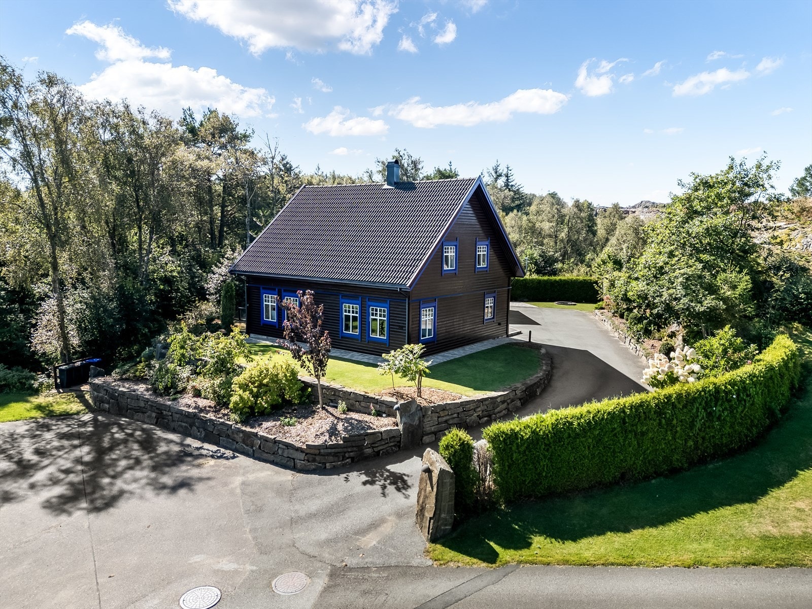 Marius Kjørkleiv ønsker velkommen til Ingebjørgsmyra 26! Galleribilde