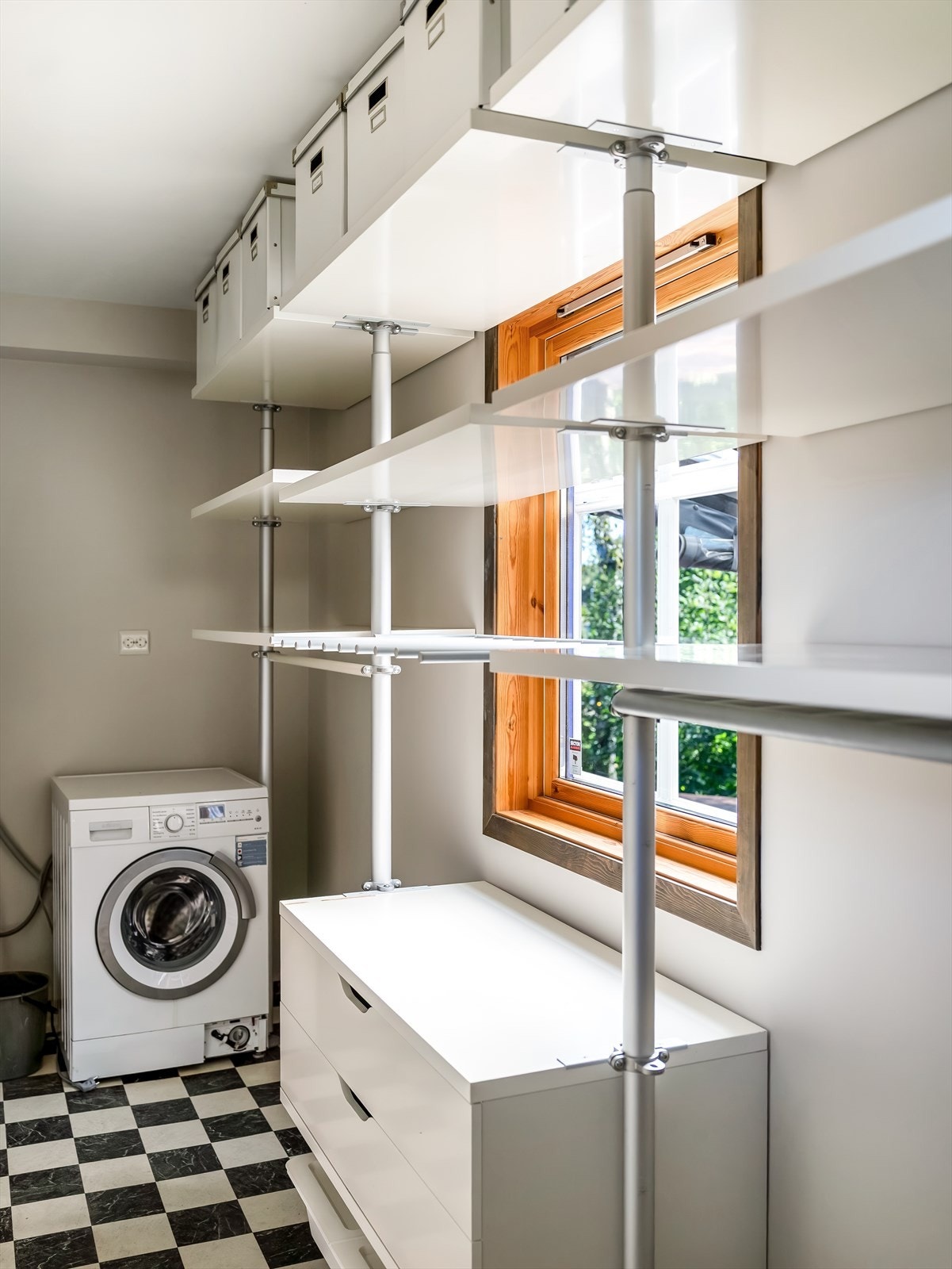 Vaskerom Galleribilde