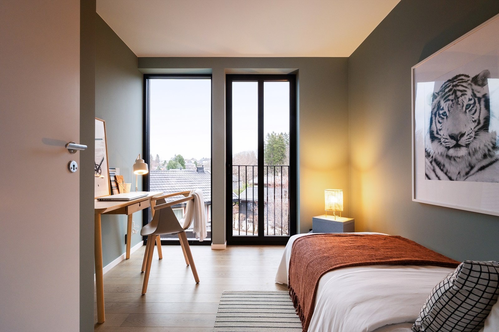 Soverom to passer perfekt som barnerom, gjesterom eller kontor. Galleribilde