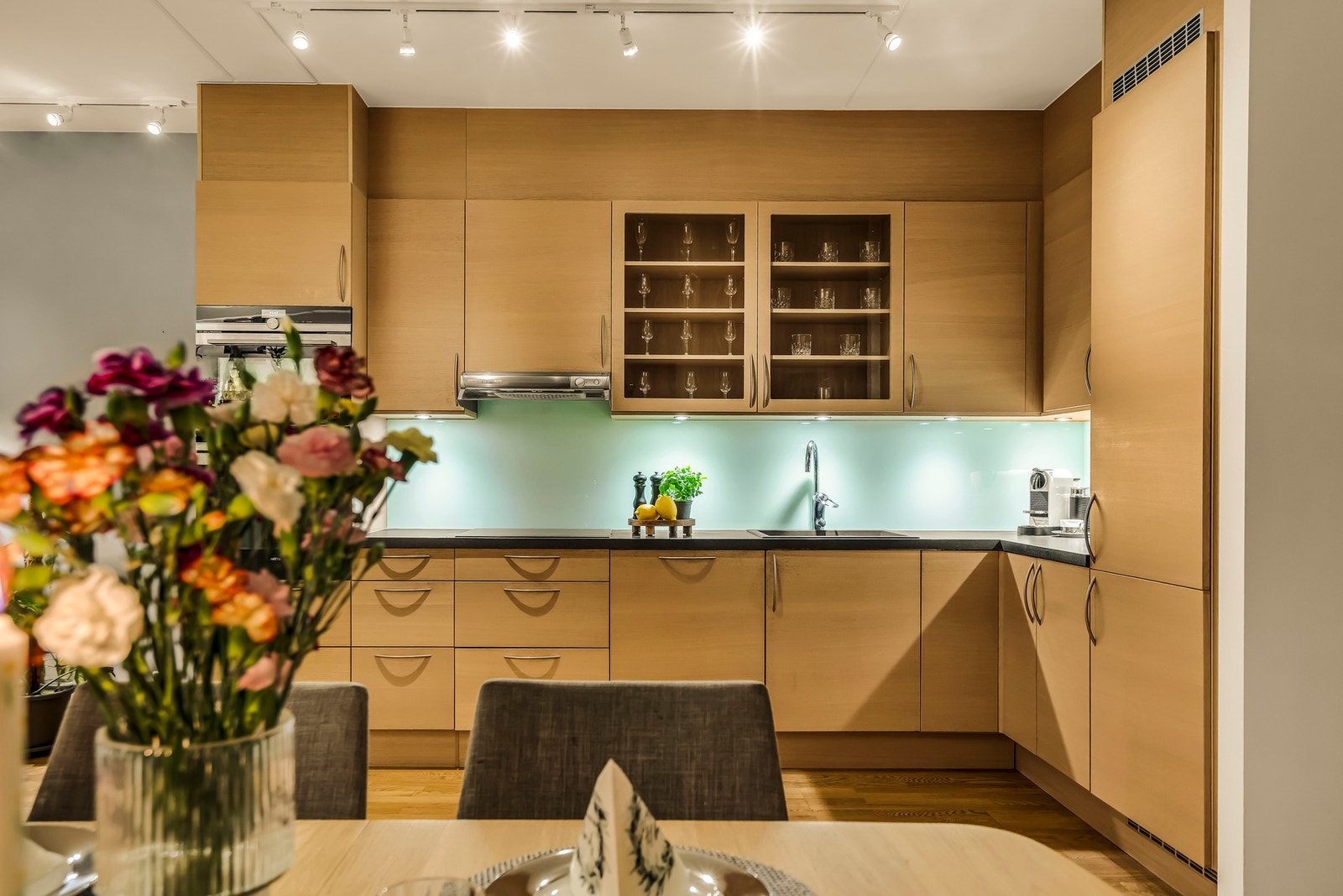 Arbeidsbenk for store ambisjoner - fra pasta til michelin-drømmer. Galleribilde