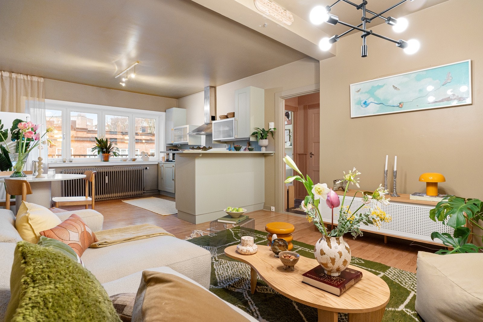 Velkommen til denne lekre leiligheten i Trondheimsveien 159 - vender mot gårdsrom. Galleribilde