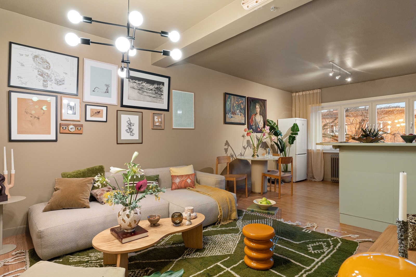 Her kan du lene deg tilbake i rolige og lekre omgivelser. Galleribilde