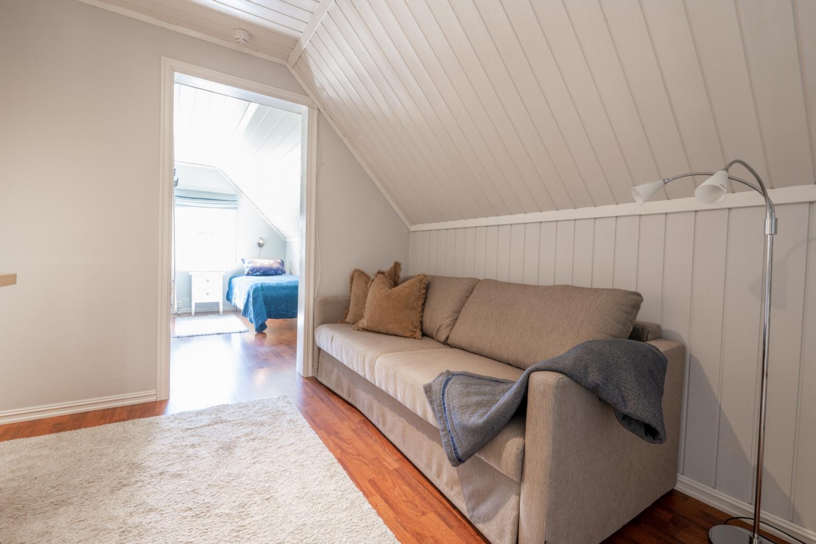 To sammenhengende rom som kan brukes til soverom og tv-rom i 2. etg Galleribilde