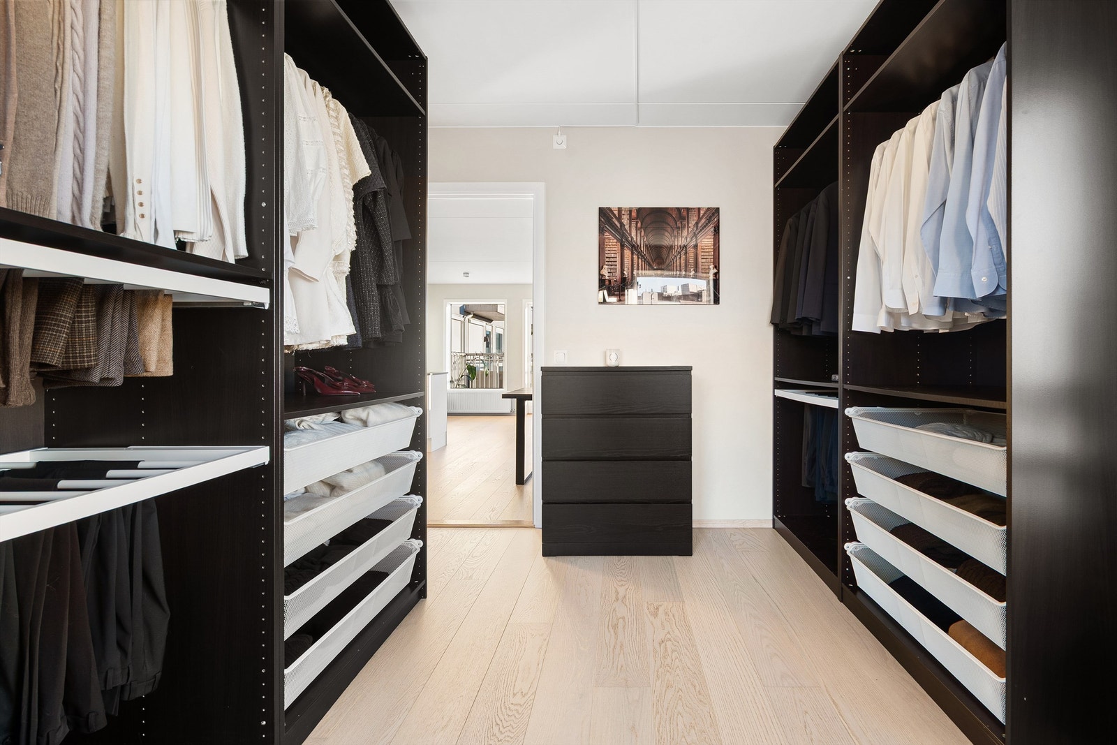 Her er det god plass til Walk-in garderobeløsning. Galleribilde