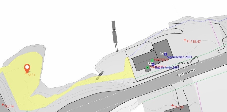 Selger leier området markert i gult for kr 5 000,- + mva. årlig. Galleribilde