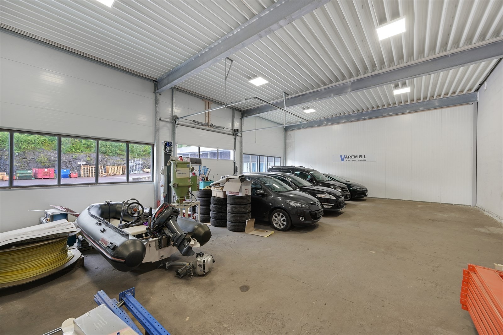 Ledig lager Galleribilde