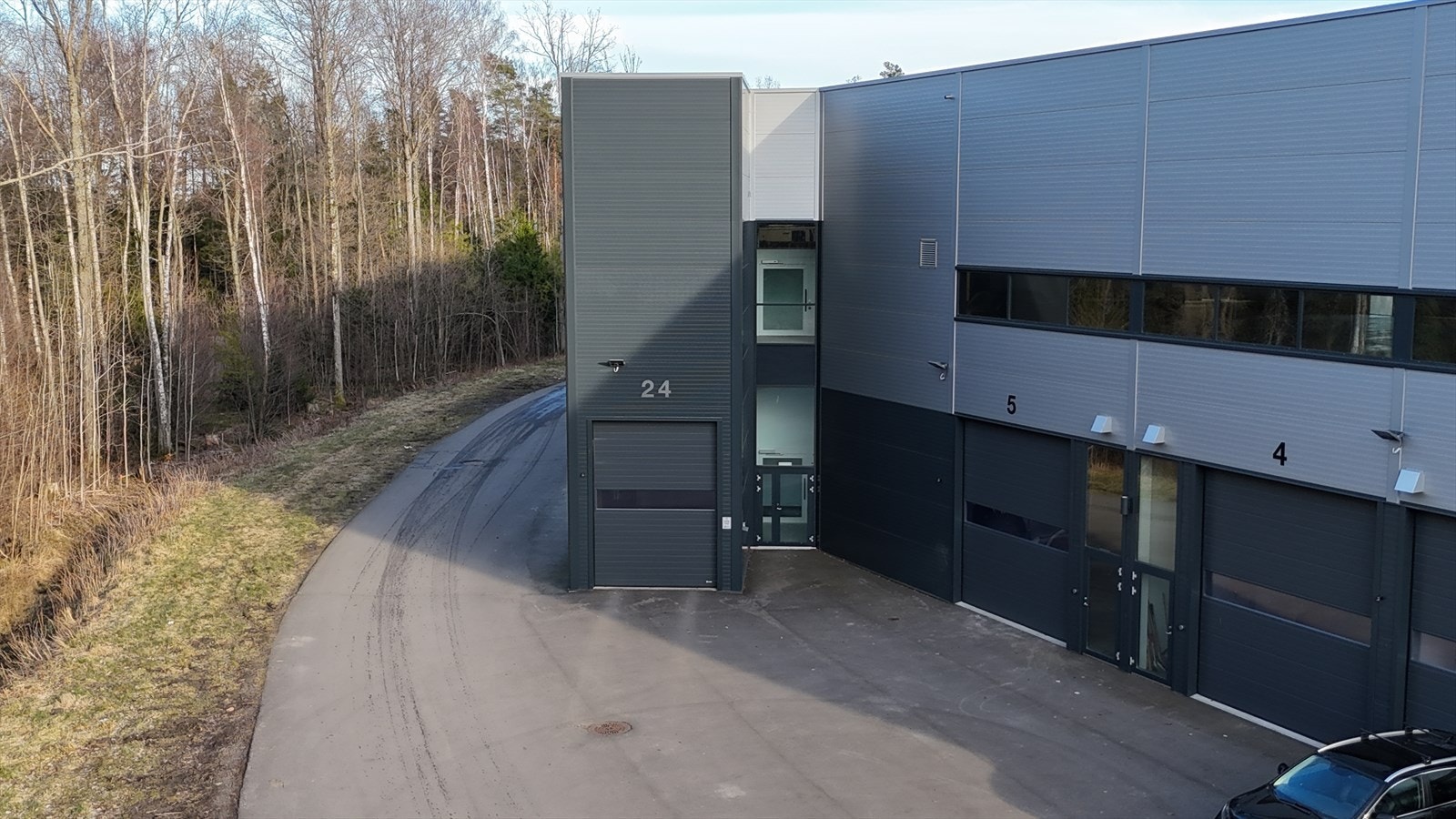 Inngang og vareheis Galleribilde