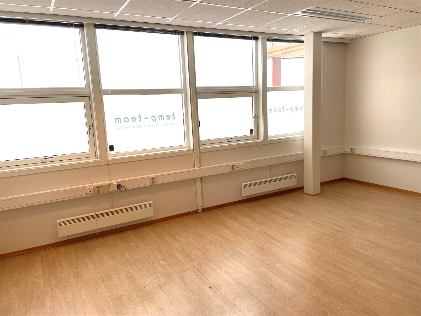 Det er både store og mindre cellekontor Galleribilde