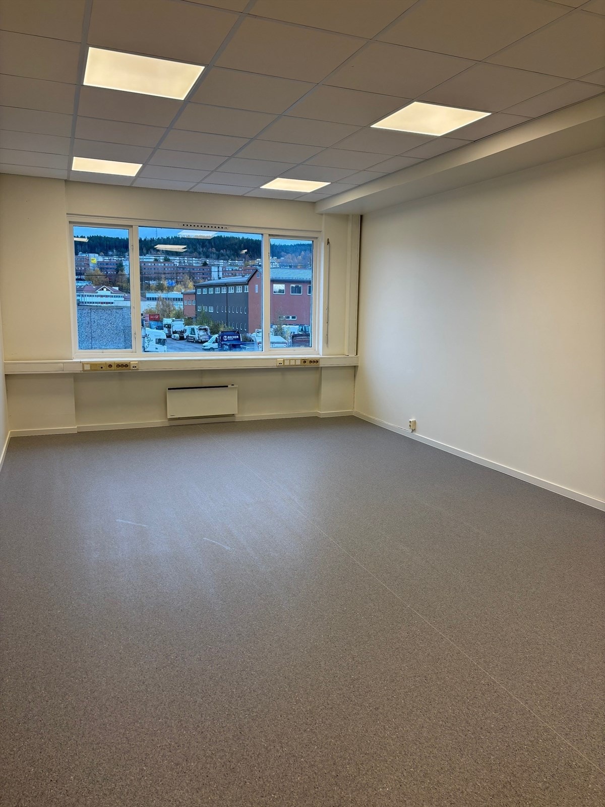 Kontor på 31 kvm Galleribilde