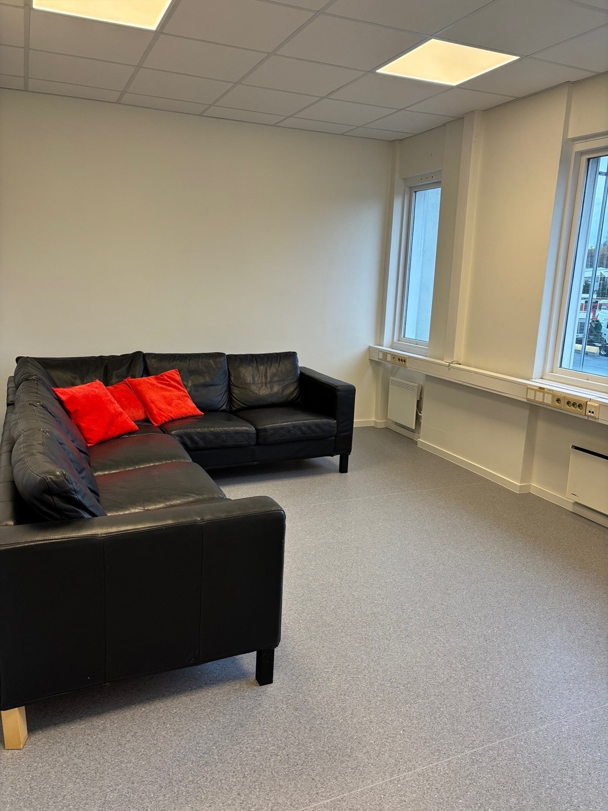 Kontor på 25 kvm Galleribilde