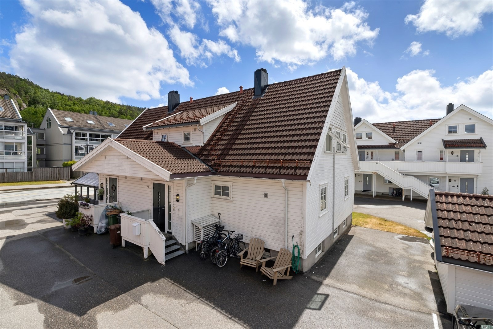 Fasade 4 mannsbolig. Galleribilde