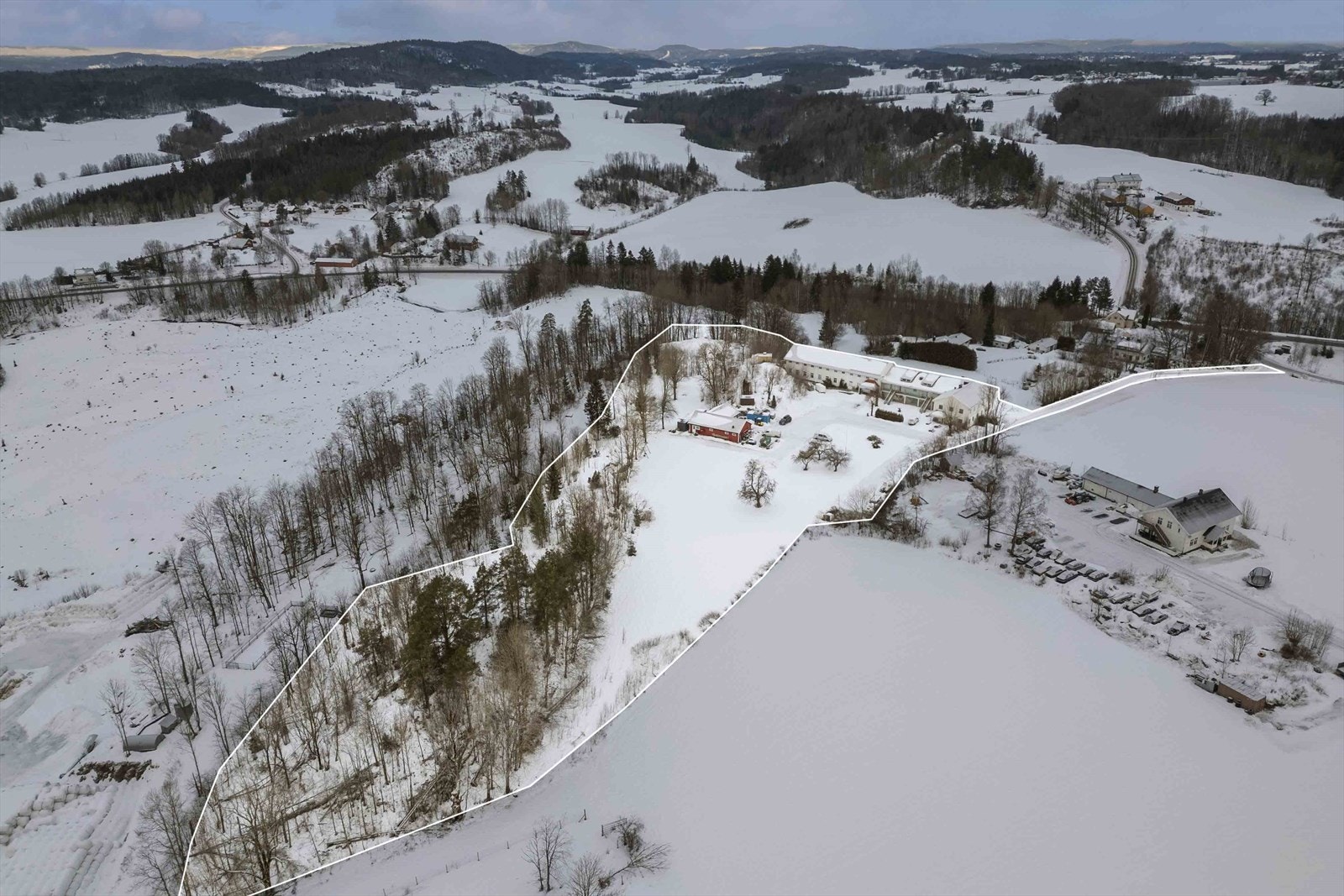 004_v2.jpg Galleribilde