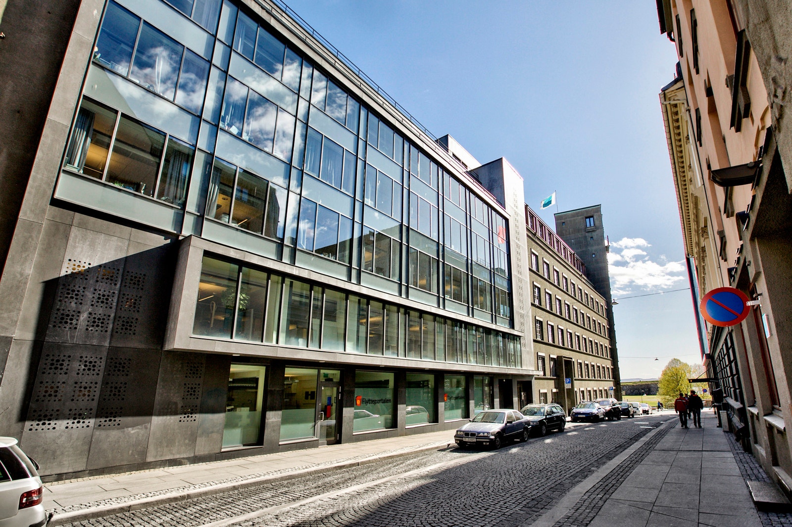 Øvre Vollgate 6 (evt inngang fra Nedre Vollgate 9). Galleribilde