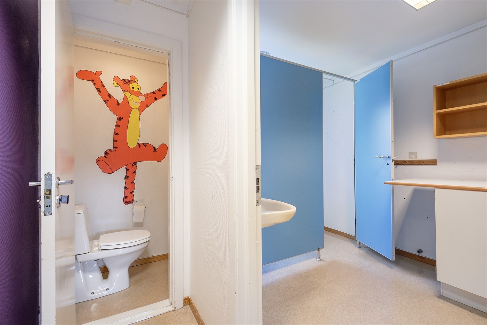 Wc-rom 2. etasje. Galleribilde