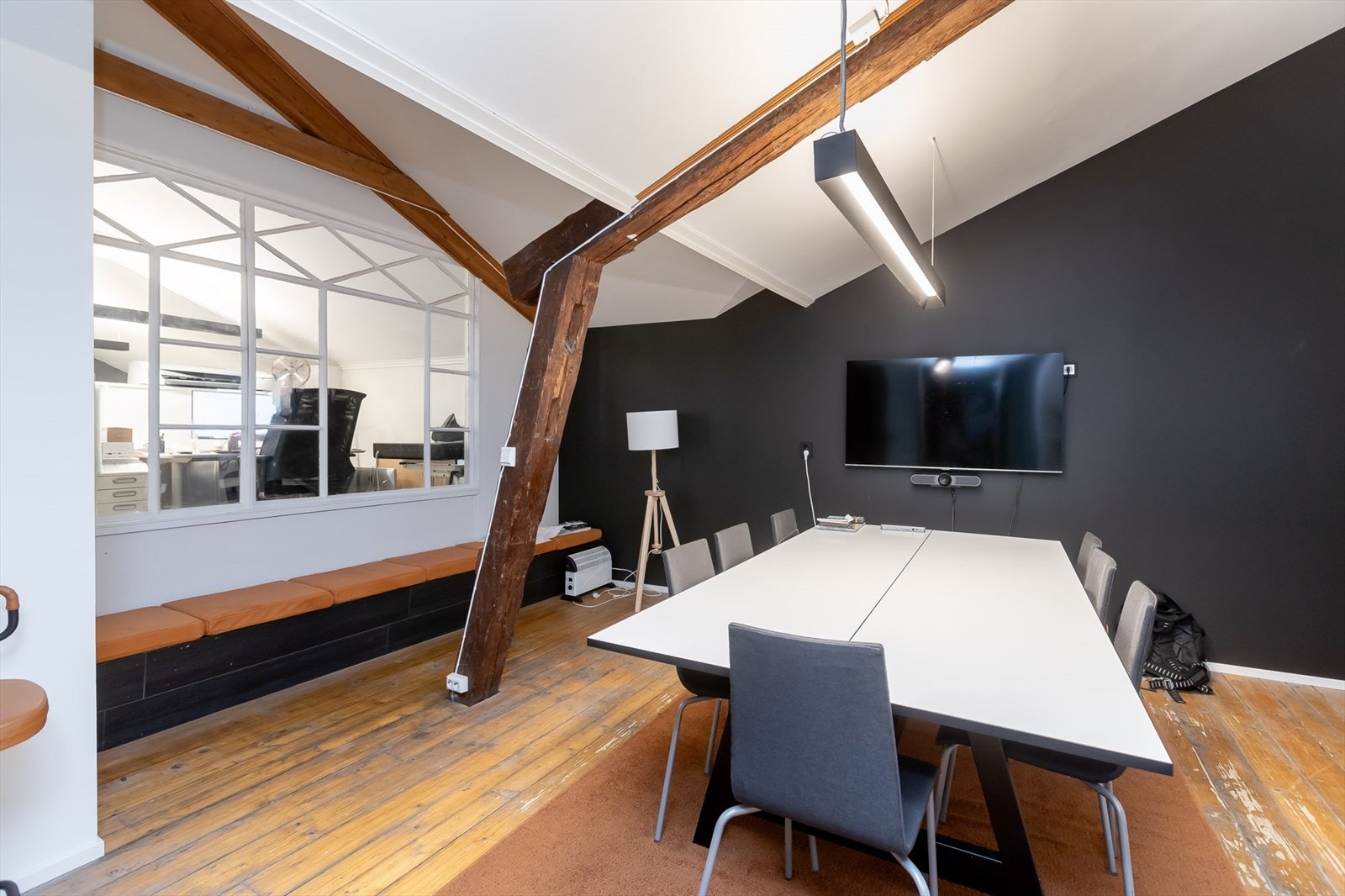 Sjarmerende og oppgraderte kontorarealer Galleribilde