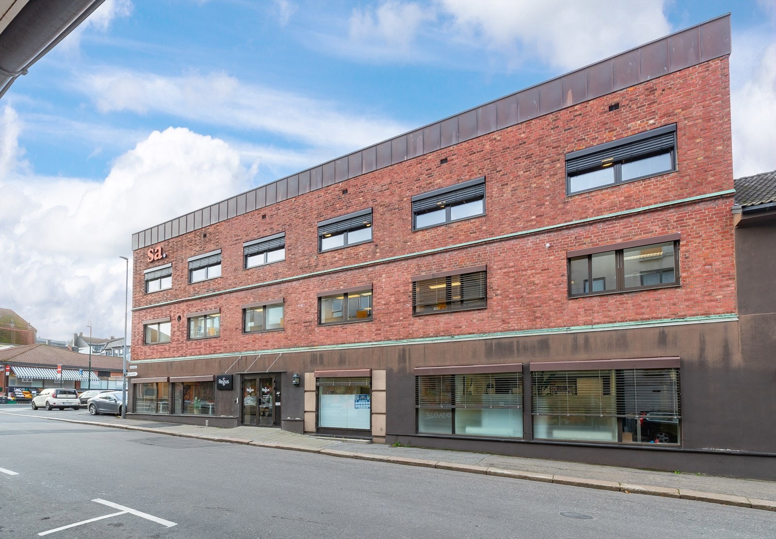 Jernbanegata-11 Galleribilde