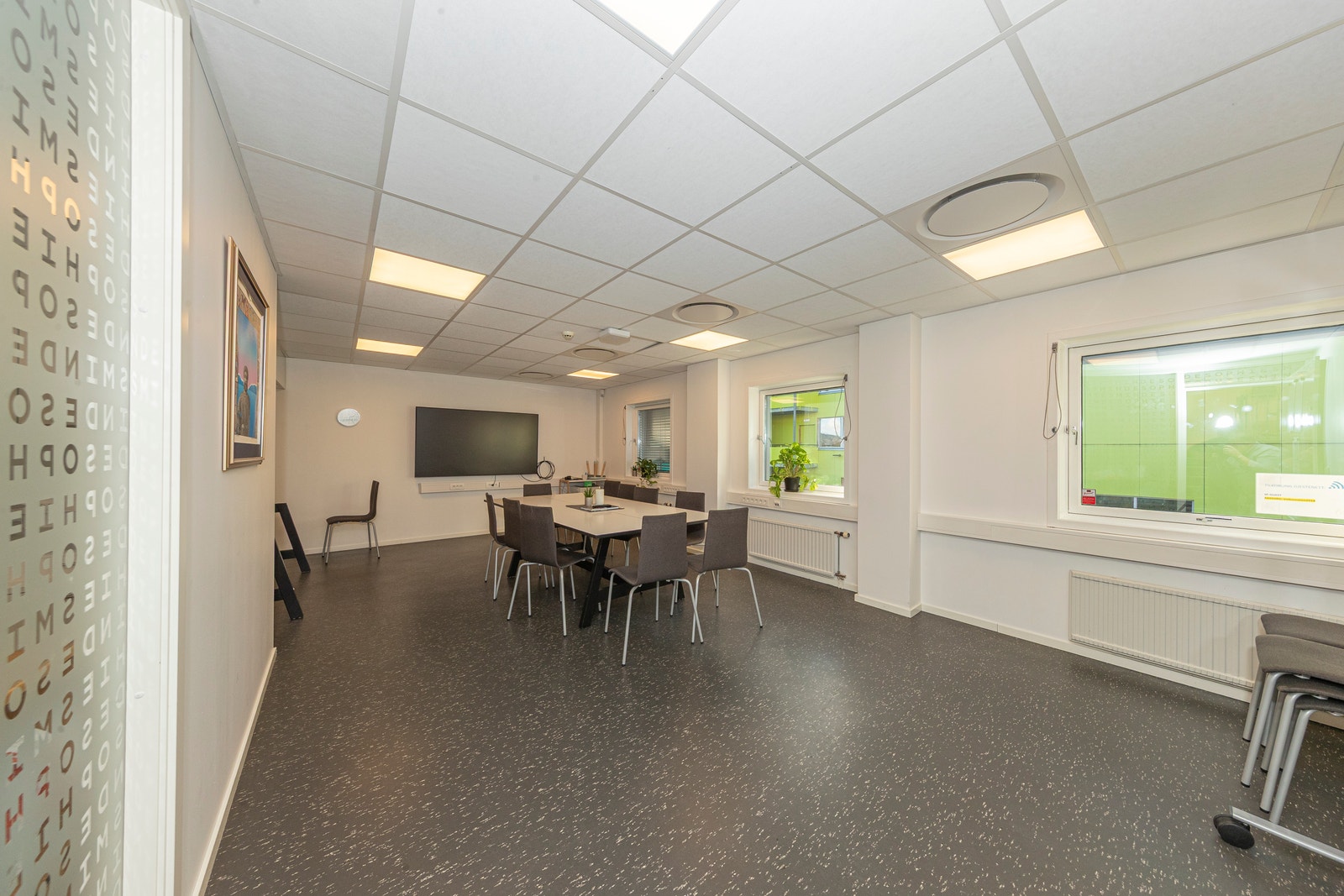 Møte-/spiserom Galleribilde