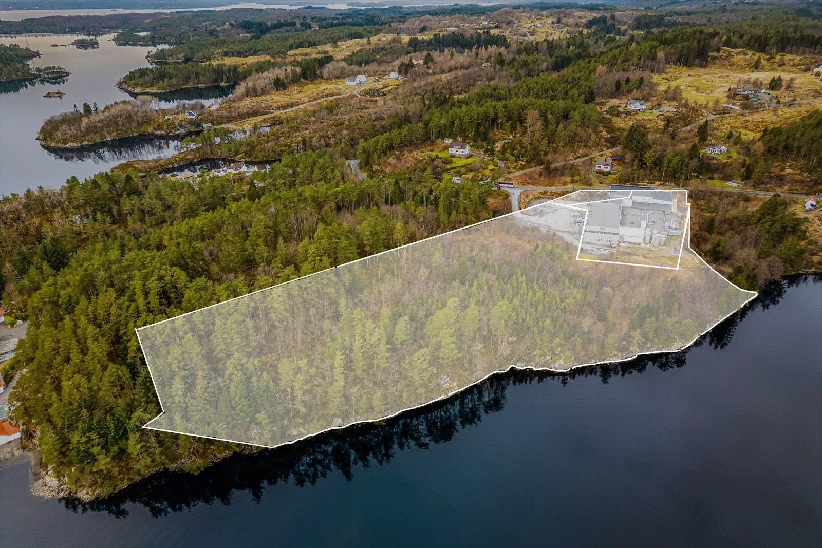 Tomtegrense på dronefoto Galleribilde