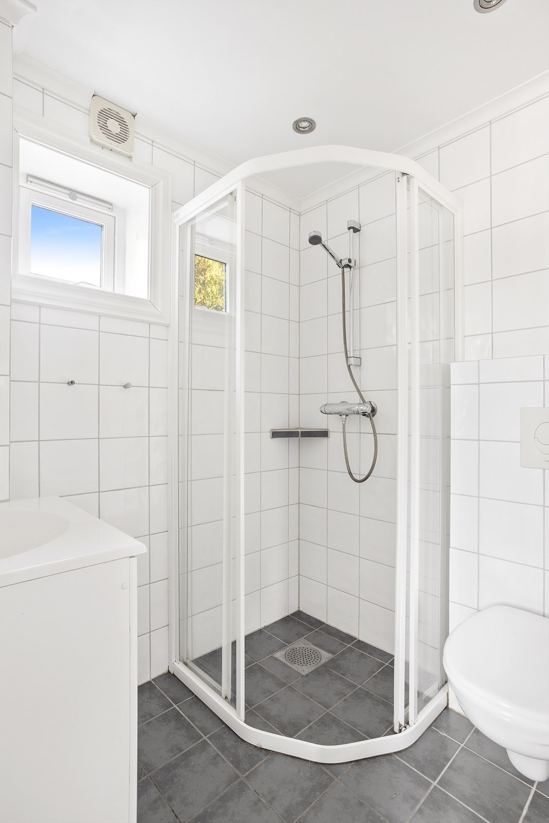 Bad 1. etg.. Galleribilde