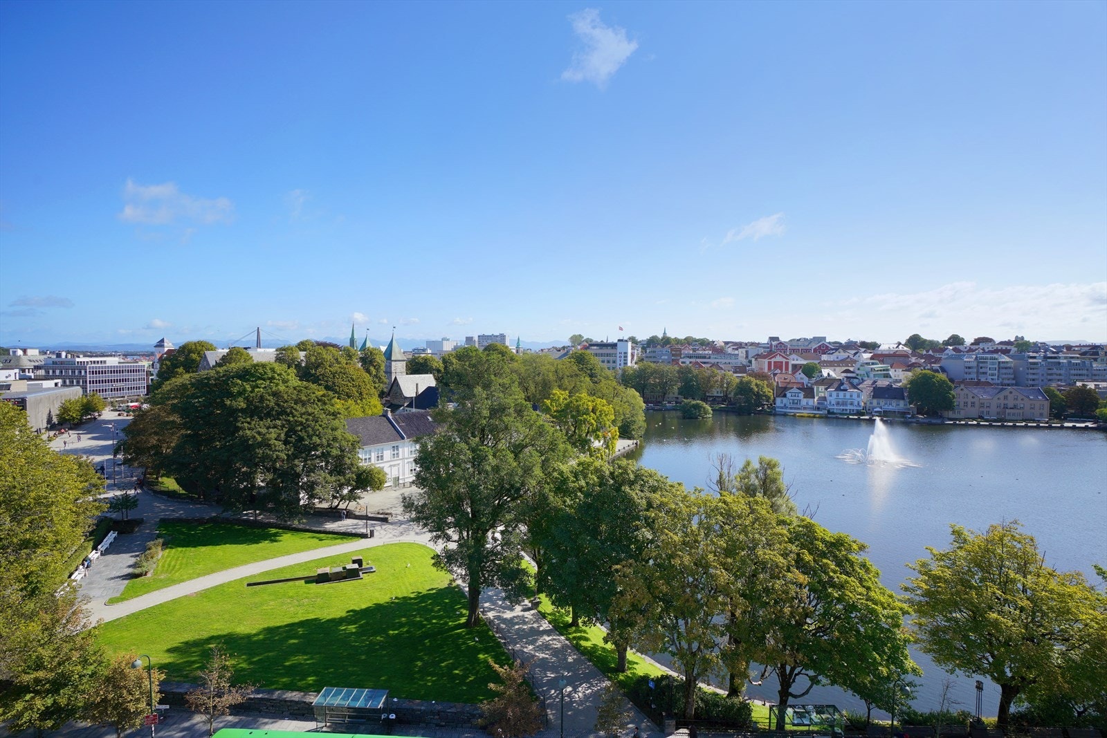 134220725.jpg Galleribilde