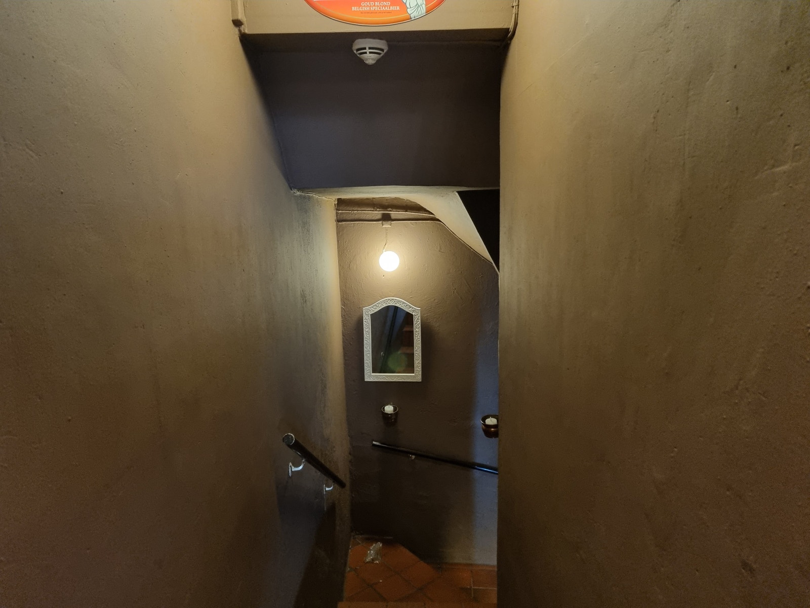 Trappeløp til u. etg Galleribilde