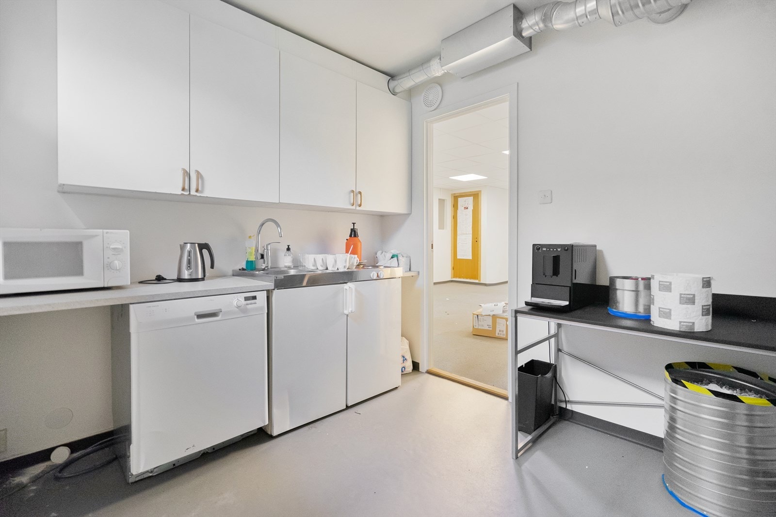 Kjøkken kontorlokaler Galleribilde