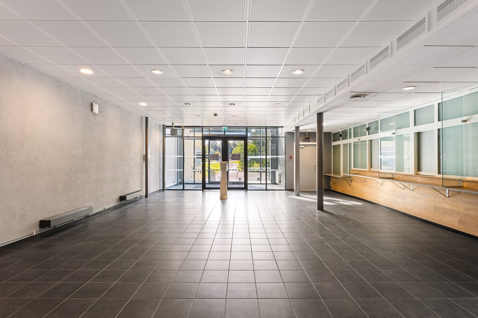 Lokalene kan innredes og tilpasses iht. leietakers ønsker og behov. Galleribilde