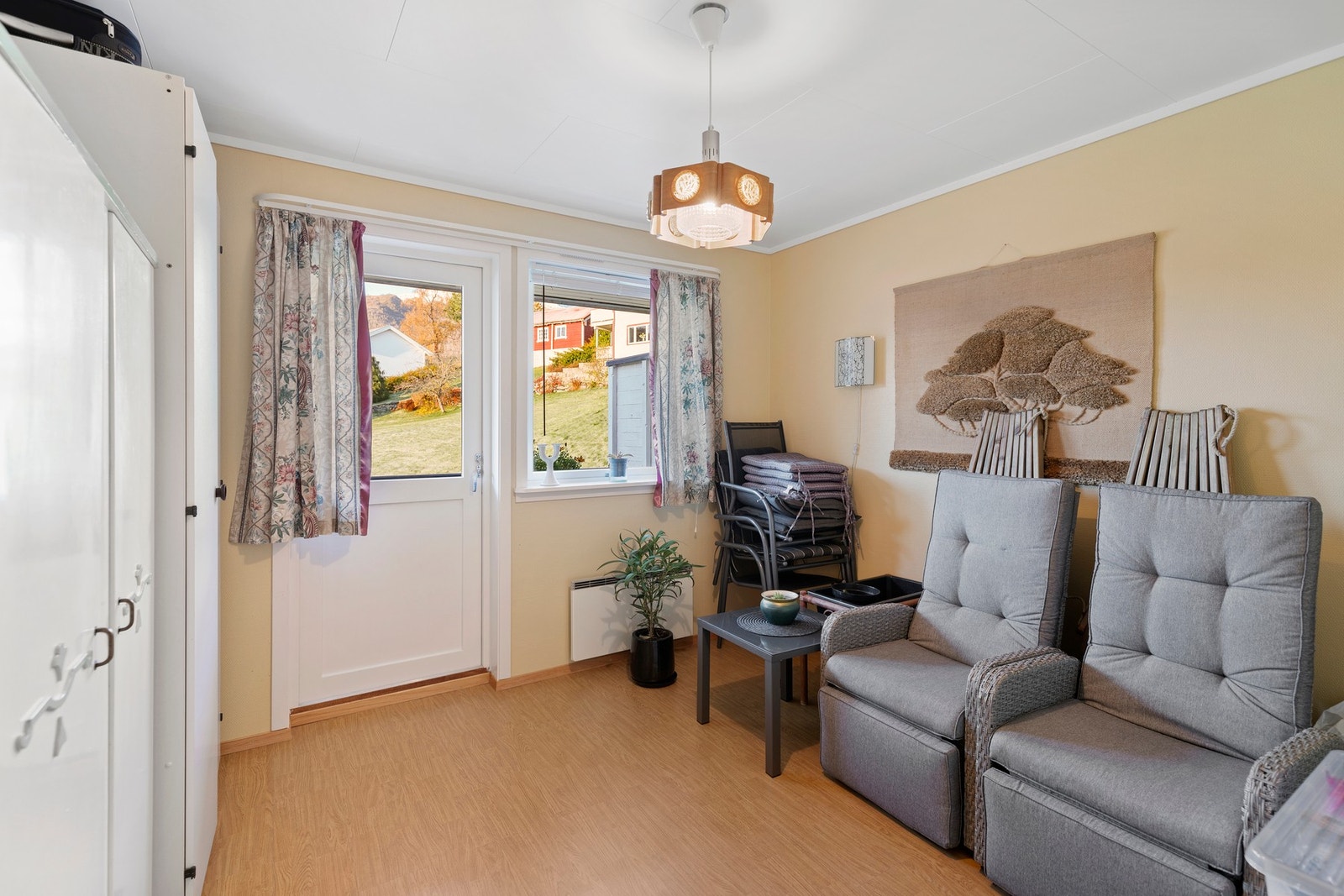 Soverom nr. 1, med utgang til verandaen Galleribilde