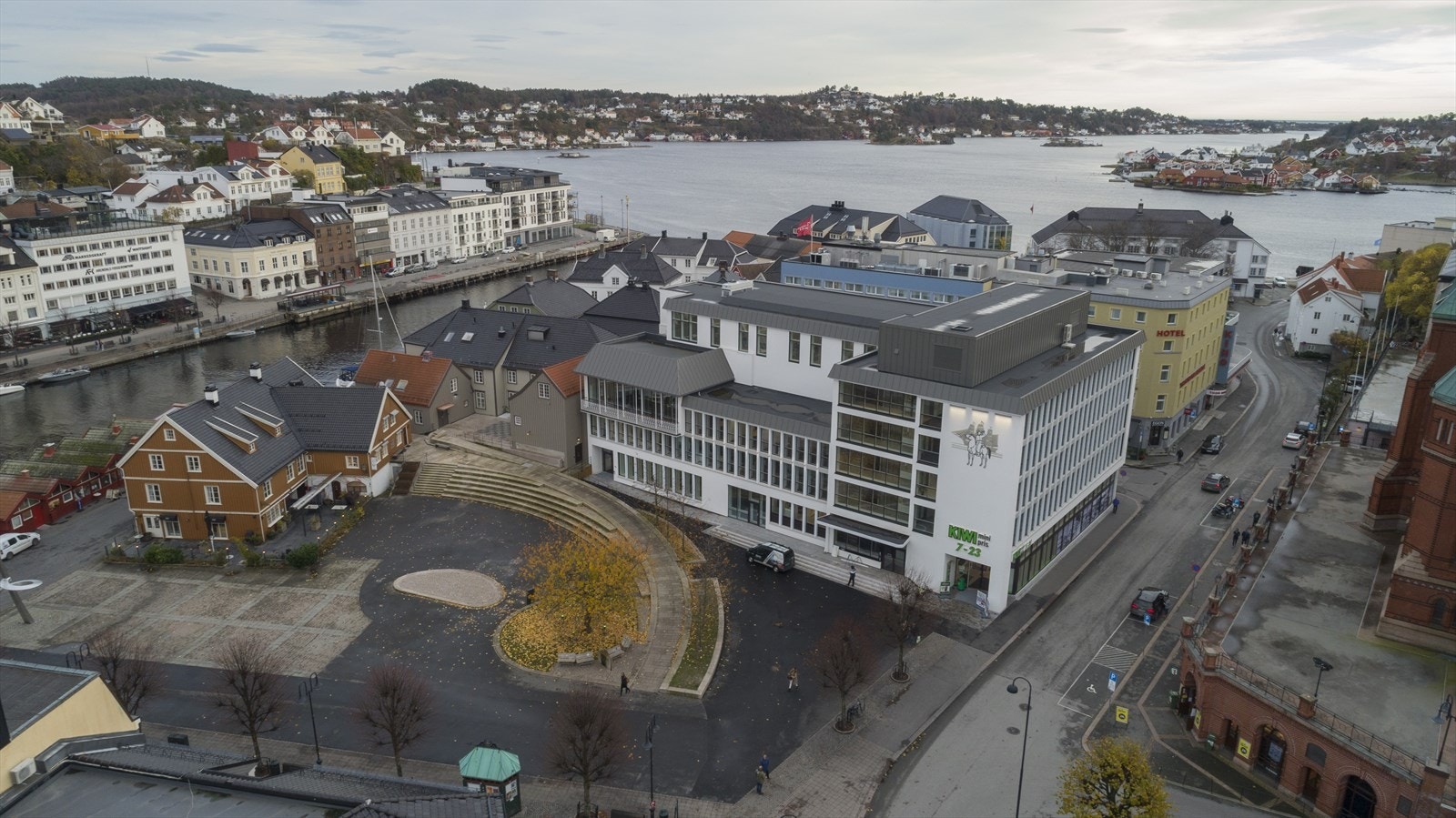 Kjent bygård i Arendal Galleribilde