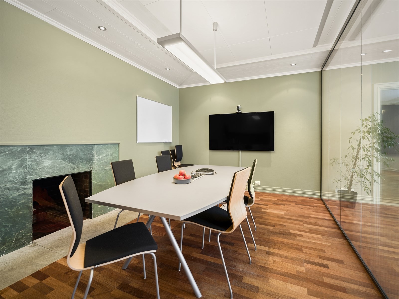 Kjøkken/møterom Galleribilde