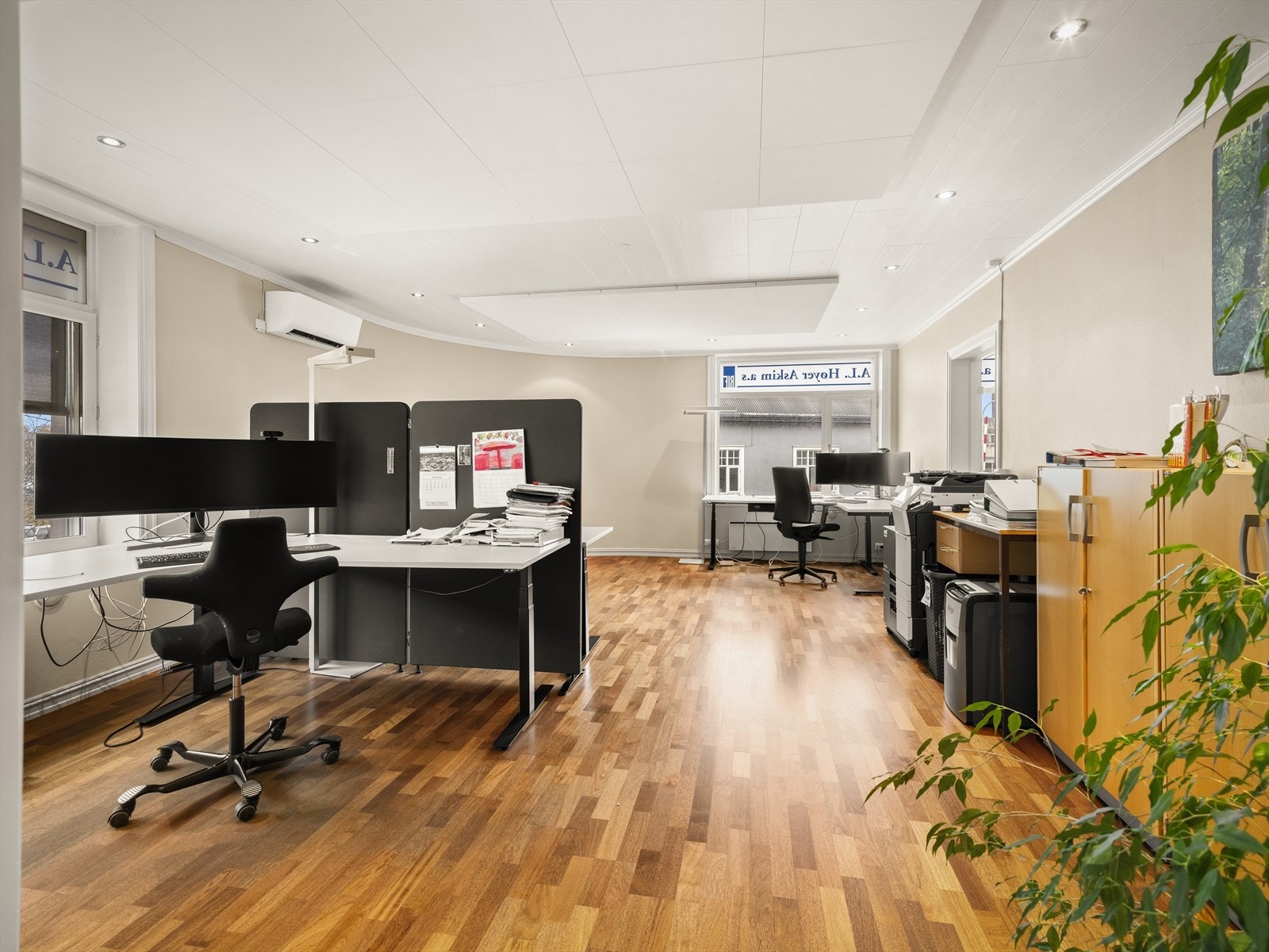 Kontorrom 2 Galleribilde