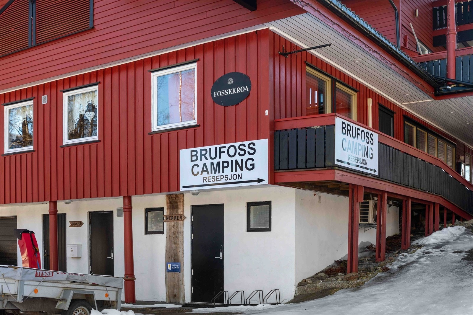 009.jpg Galleribilde