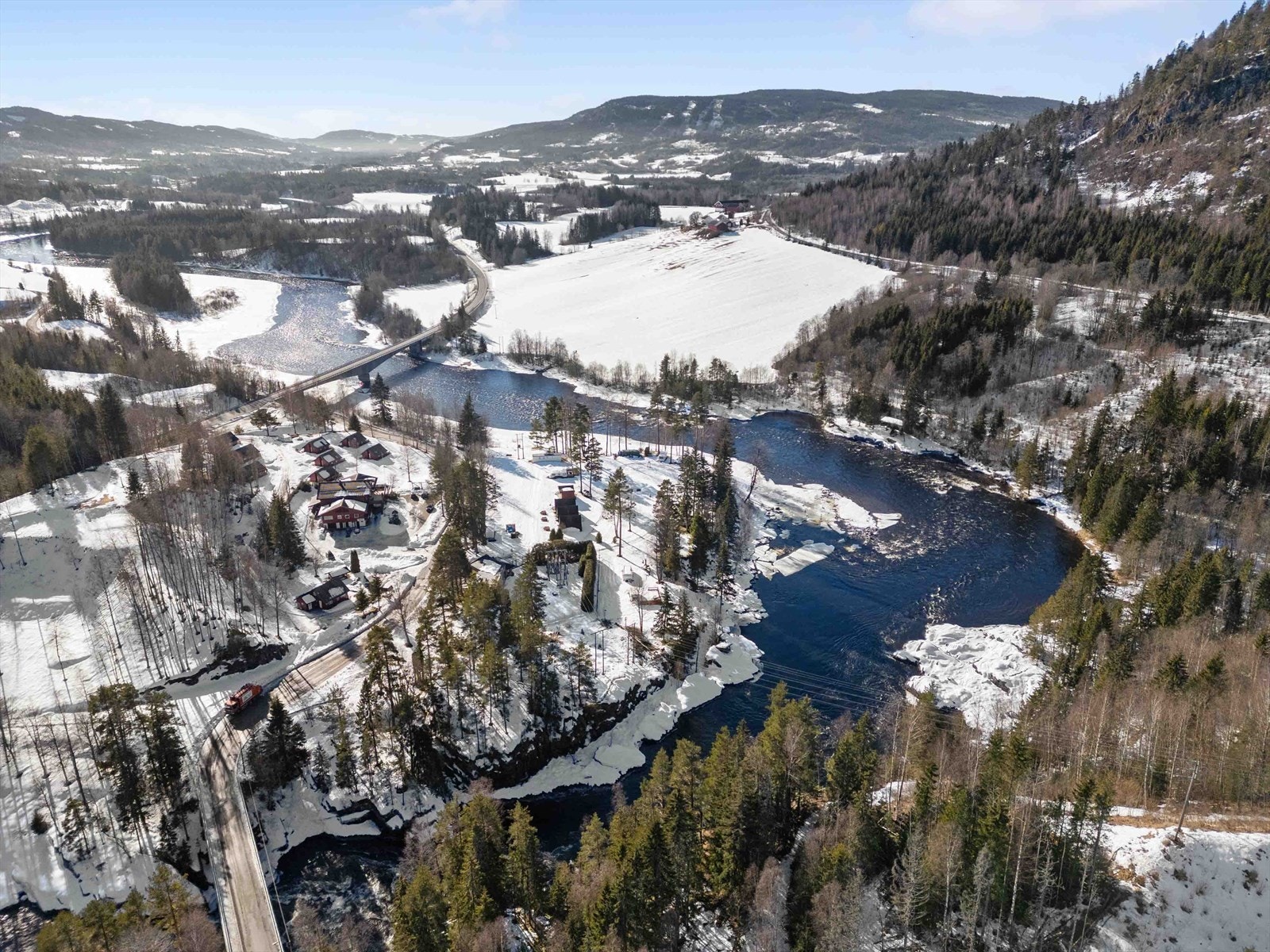 005.jpg Galleribilde