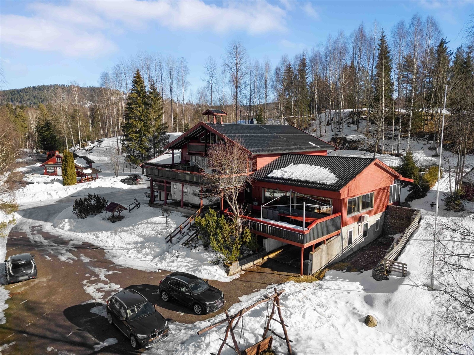 003.jpg Galleribilde