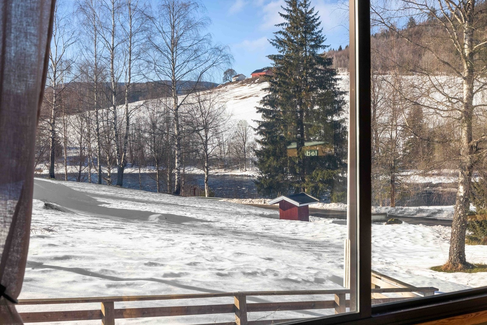 014.jpg Galleribilde