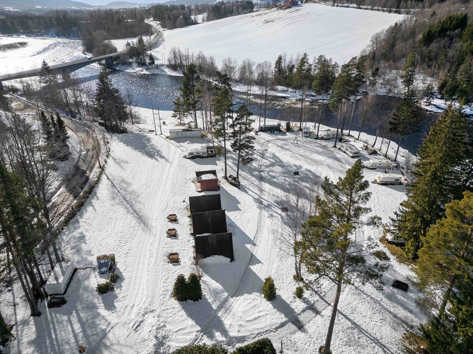 007.jpg Galleribilde