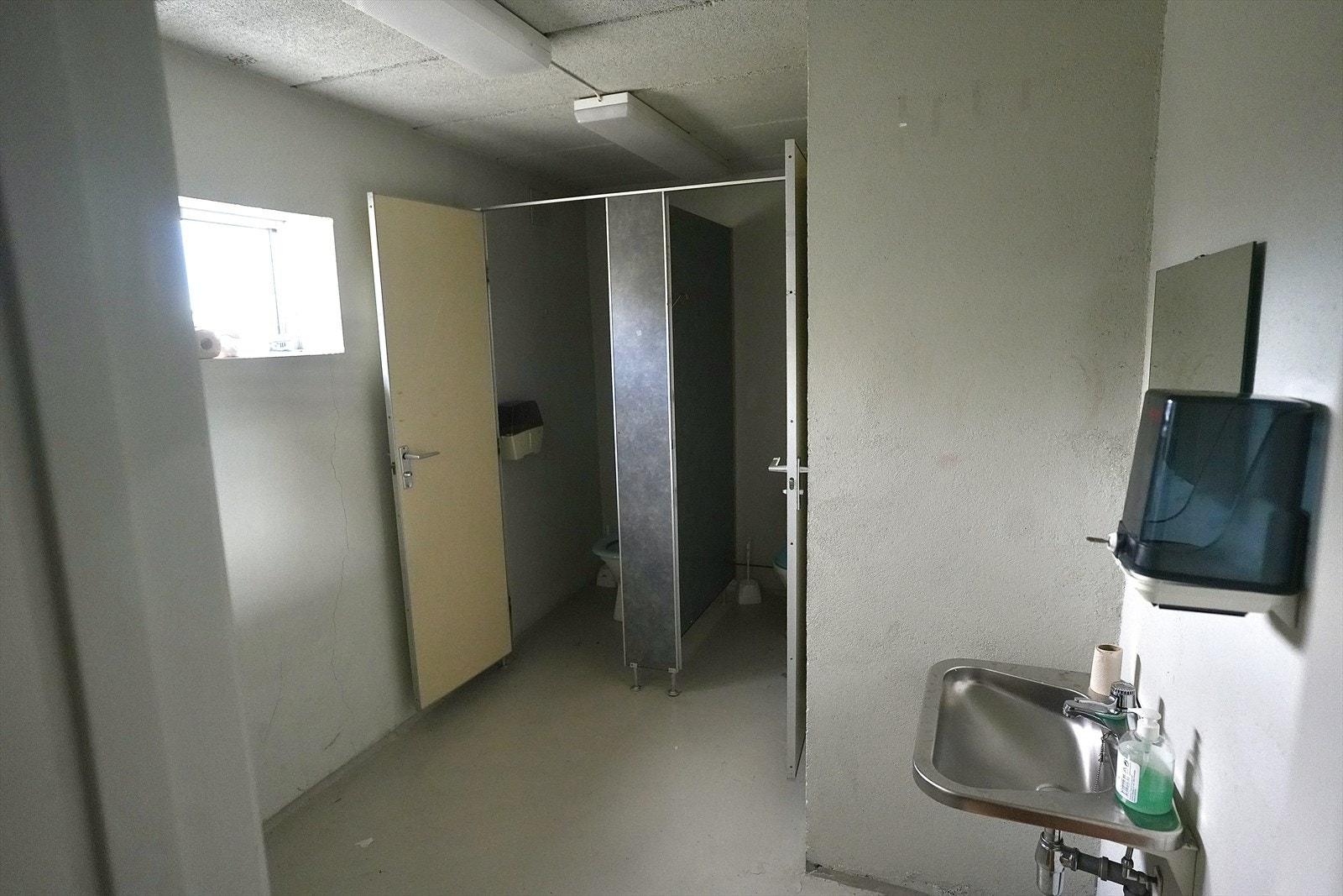 Toaletter. Galleribilde