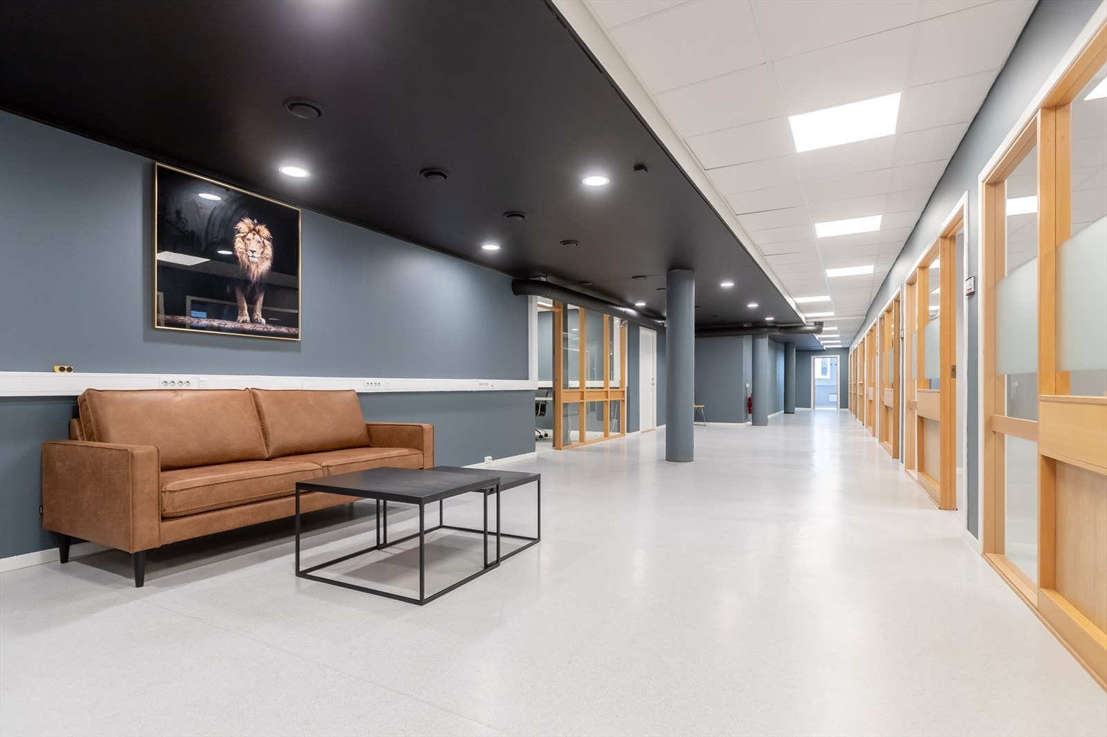 Kontorfellesskap Galleribilde