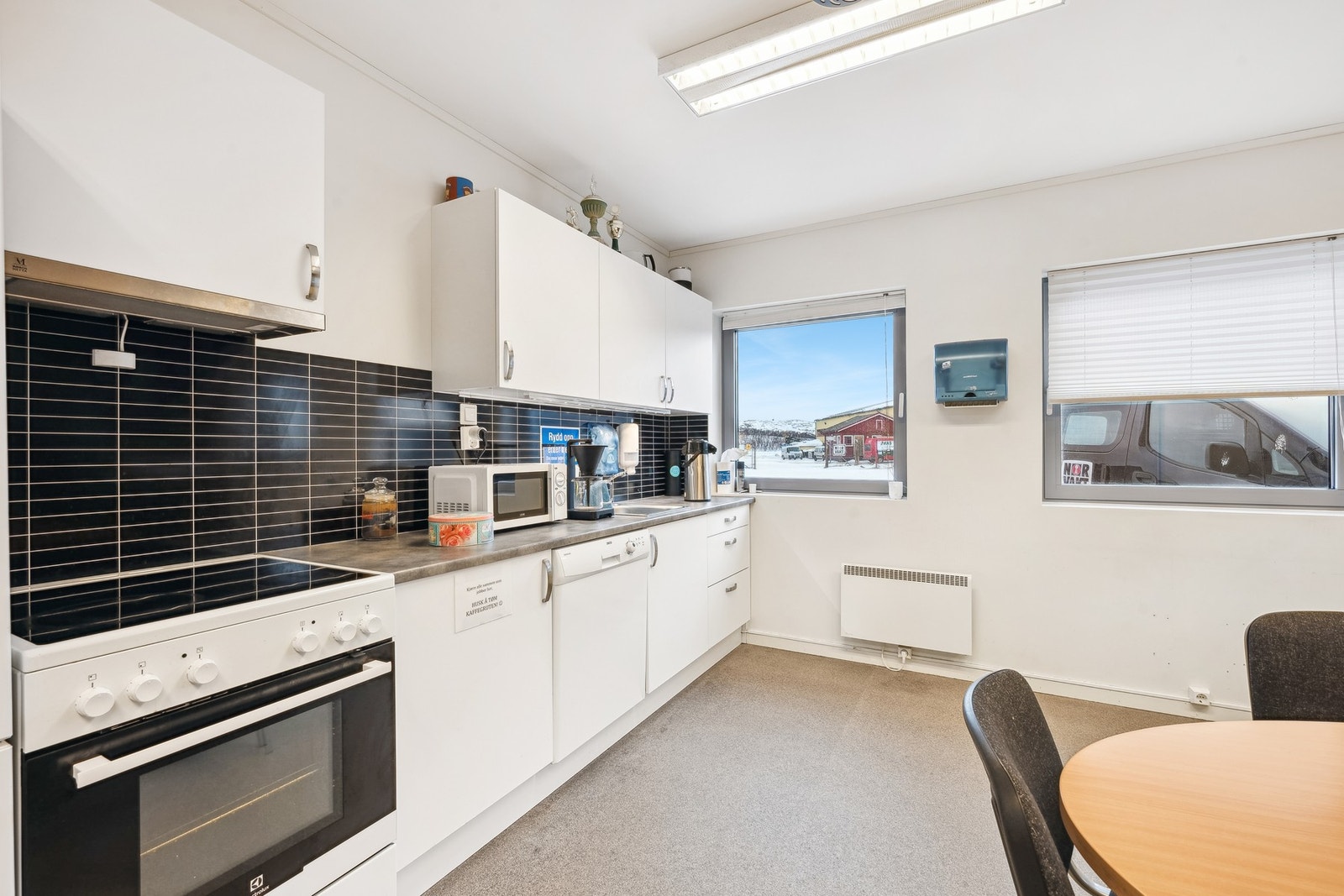 Møterom, kjøkken Galleribilde