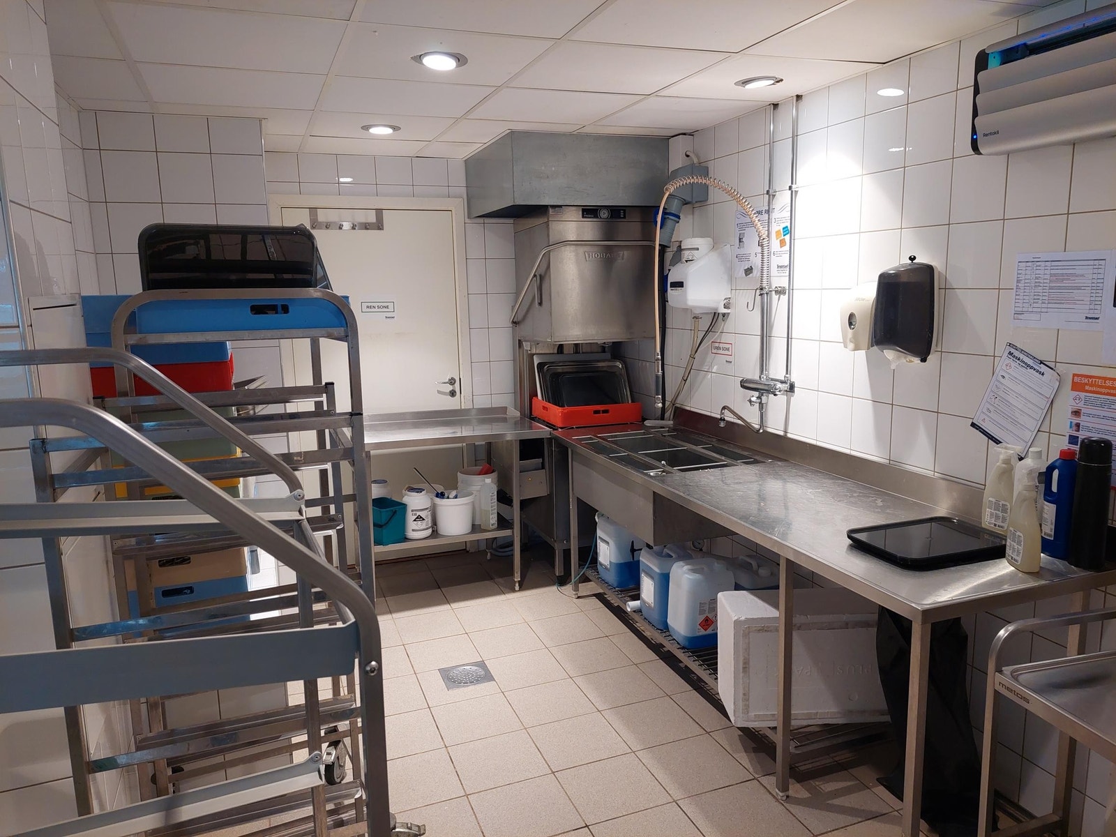 Oppvask Galleribilde