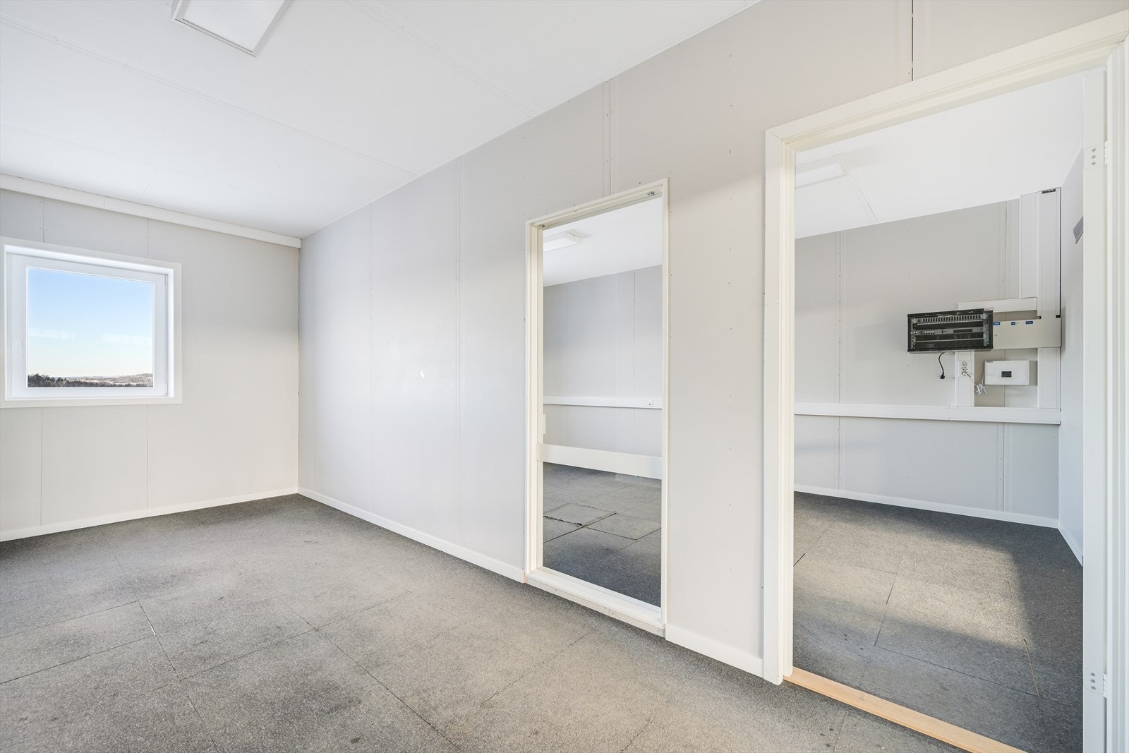 Kontor/møterom/spiserom Galleribilde