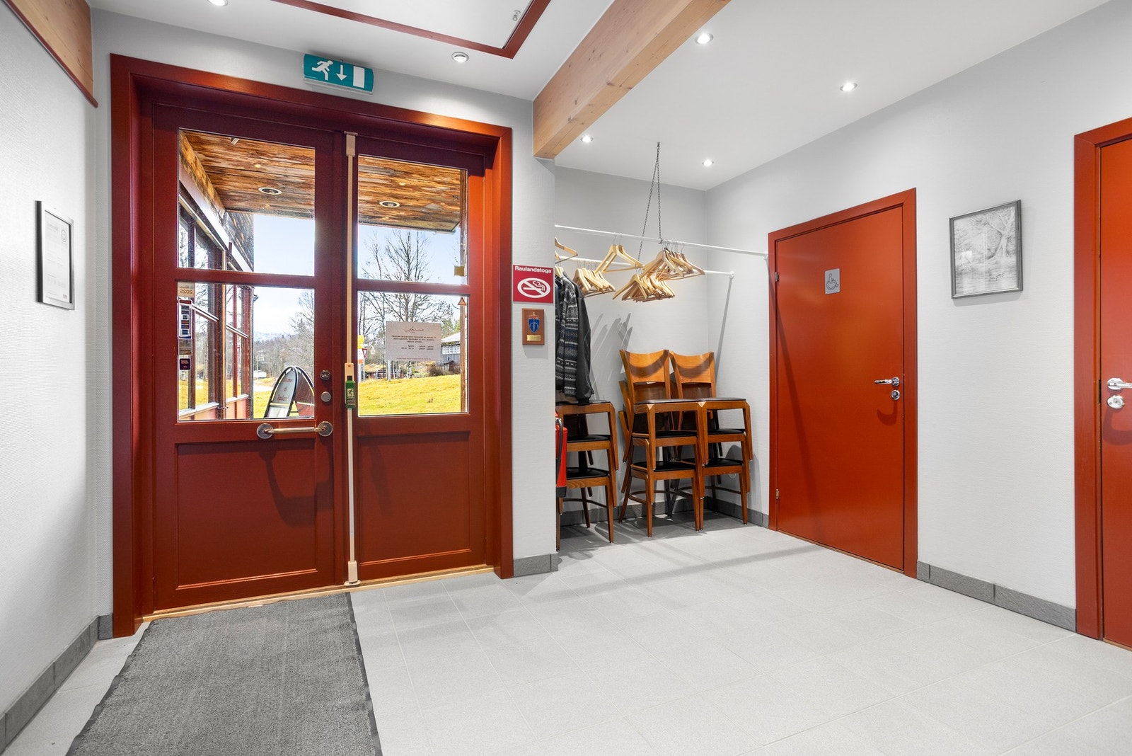 Hovedinngang Galleribilde