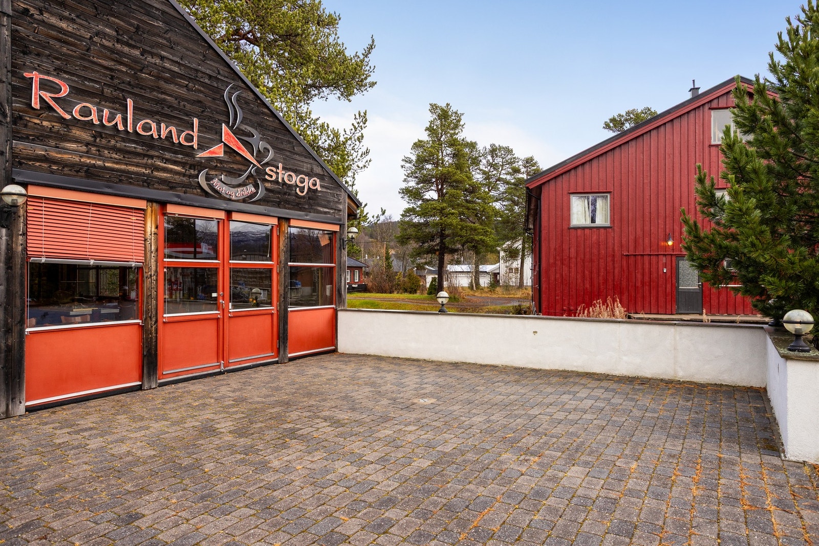 Stor uteservering Galleribilde