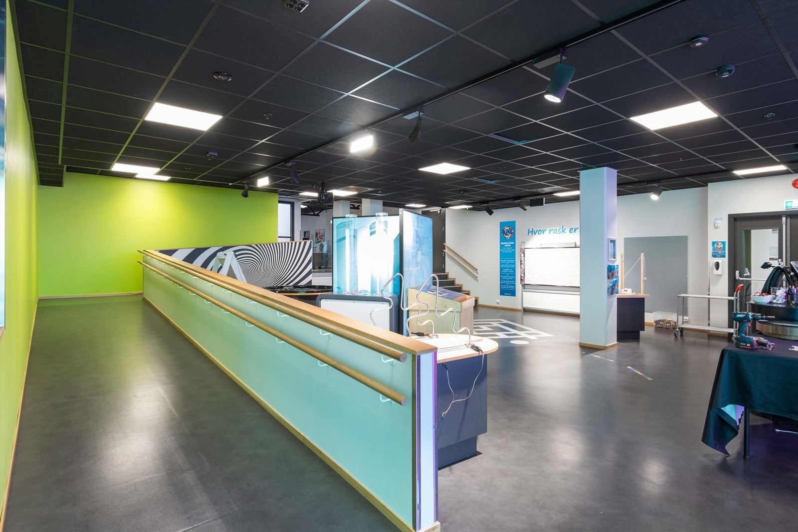 004_Store åpne rom i front ut mot Markens gate..jpg Galleribilde