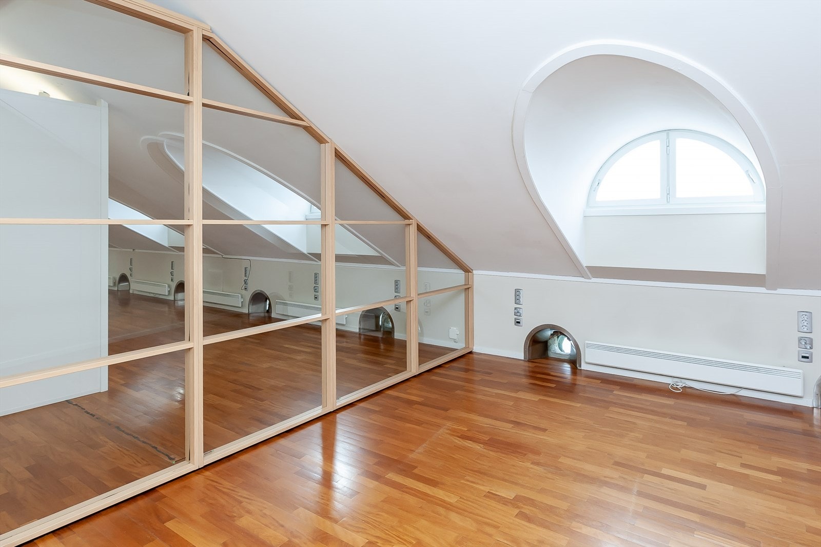 Torget 5 - 3. etasje Galleribilde