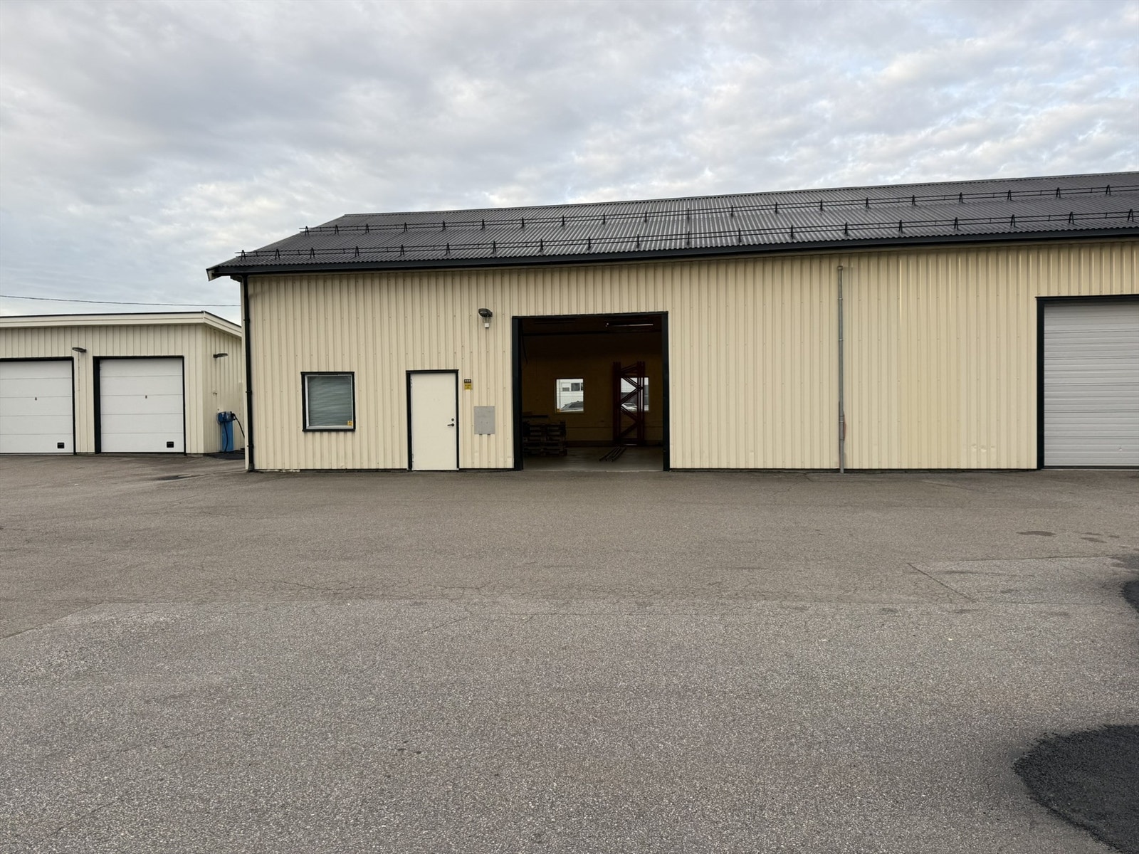 Fra gårdsplass.JPEG Galleribilde