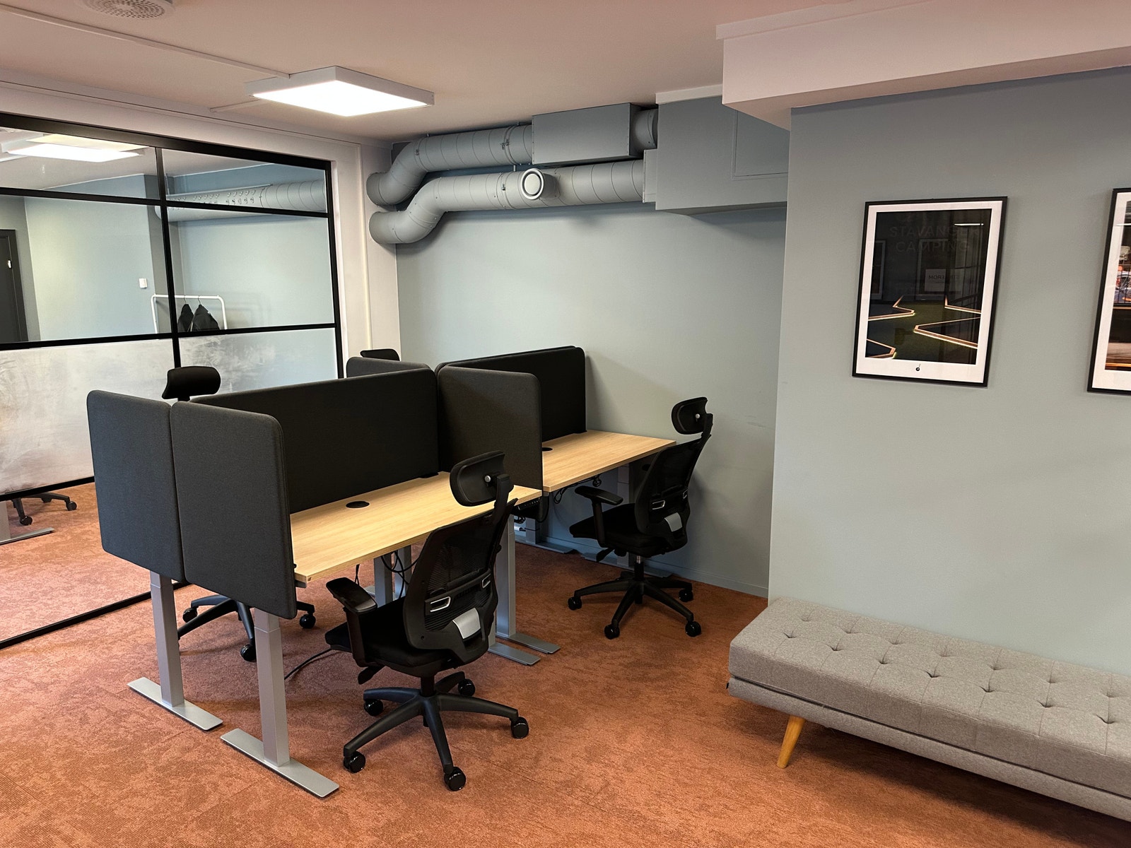 Individuelle plasser i kontorfelleskap Galleribilde